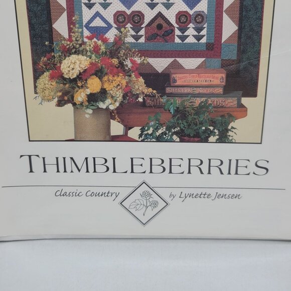 A Patchwork Garden Quilt Pattern Thimbleberries Lynette Jensen Classic Country - Picture 3 of 6